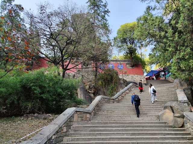 泰山紅門登山路