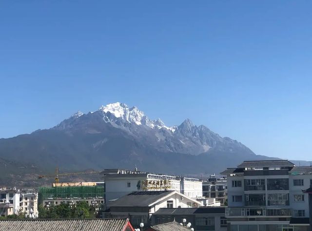 麗江古城右見雪山美宿酒店優質住宿體驗