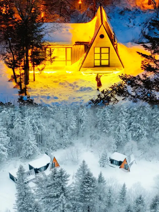 A real-life fairy tale world! I found a Nordic forest cabin