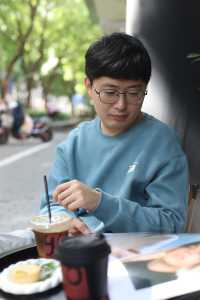 男友的愛，選了一家超有氛圍的城堡民宿