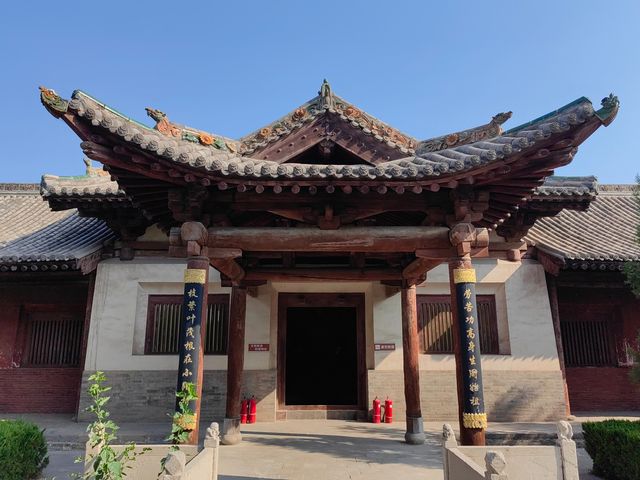 稷山稷王廟始建於元朝，清宣宗道光二十三年（1843年）重建，佔地面積4100平方米