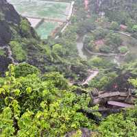 Hang Mua Cave must visit destination when you in Ninh Binh (Vietnam)