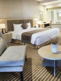 🌟 Vientiane's Finest: Muong Thanh Luxury Hotel 🌅