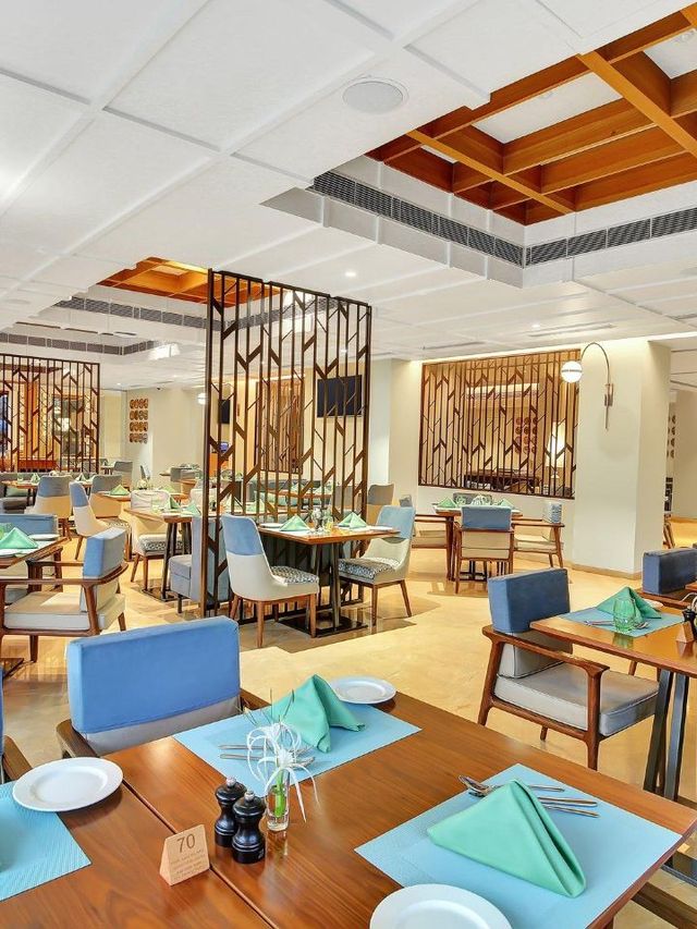 🌴✨ Goa's Candolim Charm: Top Hotel Pick! ✨🌴