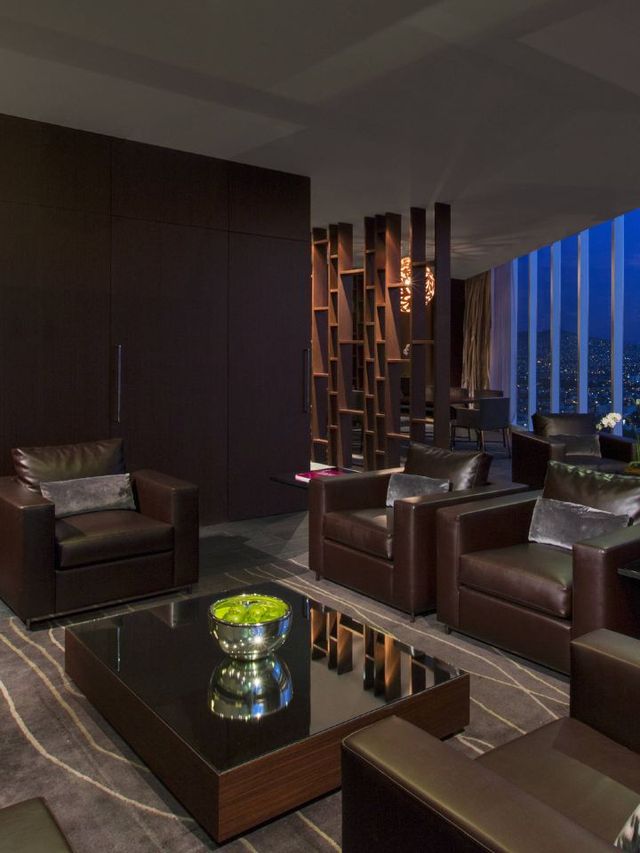 🌟 Guadalajara's Gem: Stay in Comfort & Style! 🏨✨