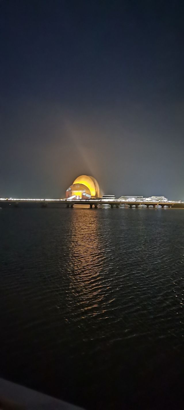 珠海市香洲區漁女燈塔風景區