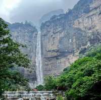 在八里溝：見山，見瀑，歸自然！