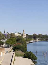 🌟 Seville's Gem: Hotel Kivir's River Views & Charm 🌉