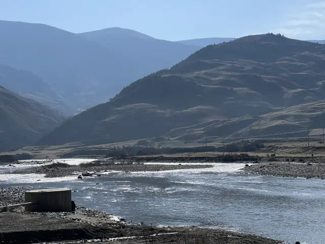 Motorcycle Tour of Western Sichuan: Litang and Daocheng.