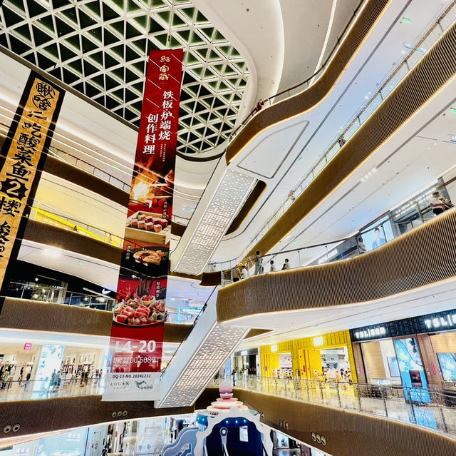 晚上逛逛深圳光明地標商業🏬 晚上逛逛深圳光明地標商業🏬