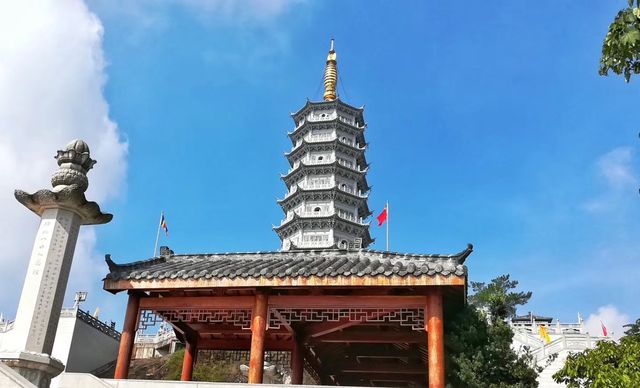 金山卧佛:沙縣淘金山的千年守候。 金山卧佛:沙縣淘金山的千年守候。