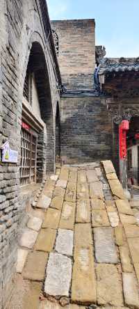師家大院~電影《1942》取景地。