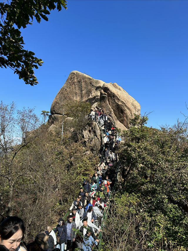 丹東鳳凰山，遼東第一險山。