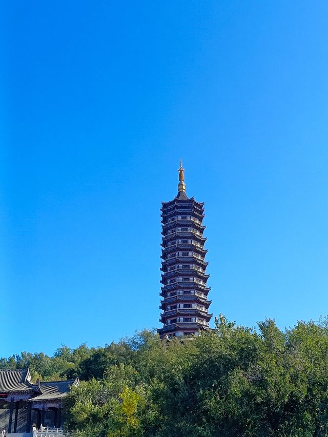瀋陽怪坡：奇妙的自然奇觀。