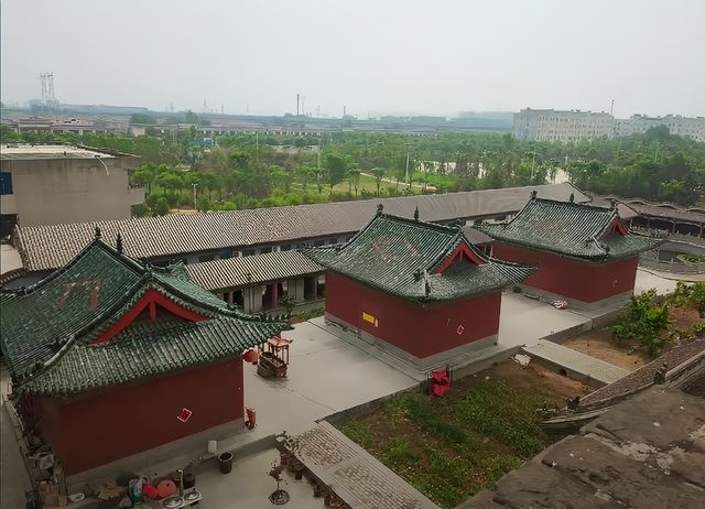呂祖閣又稱白雲閣
