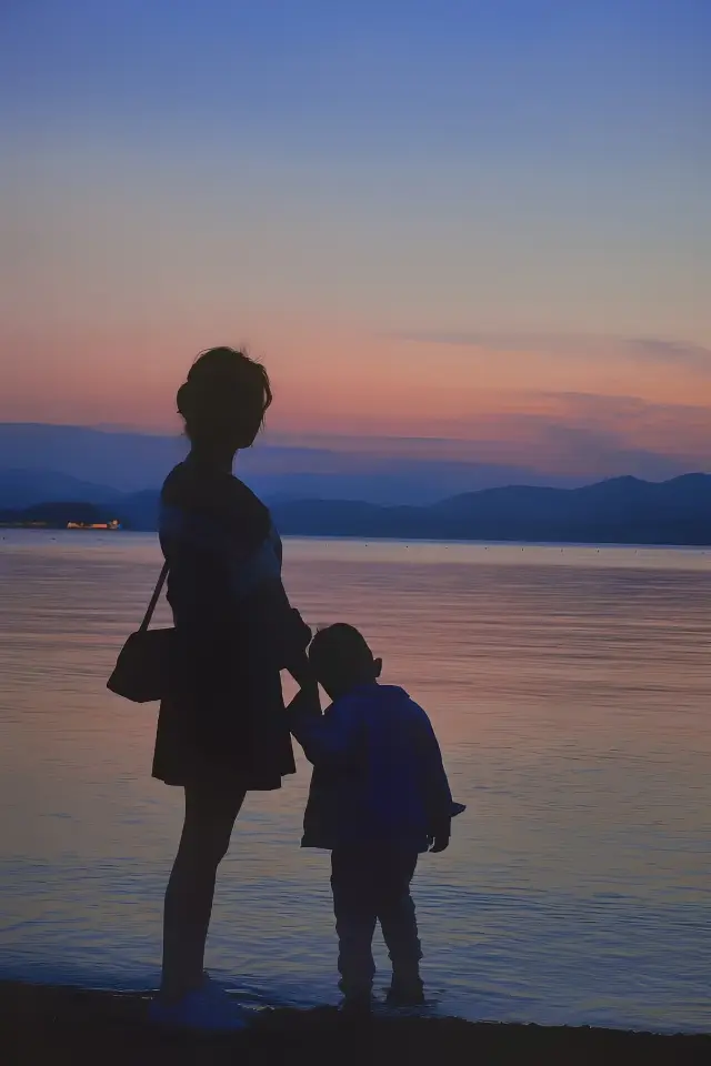 The Kaiyuan Resort Hotel in Qiandao Lake is a great choice during the off-season!