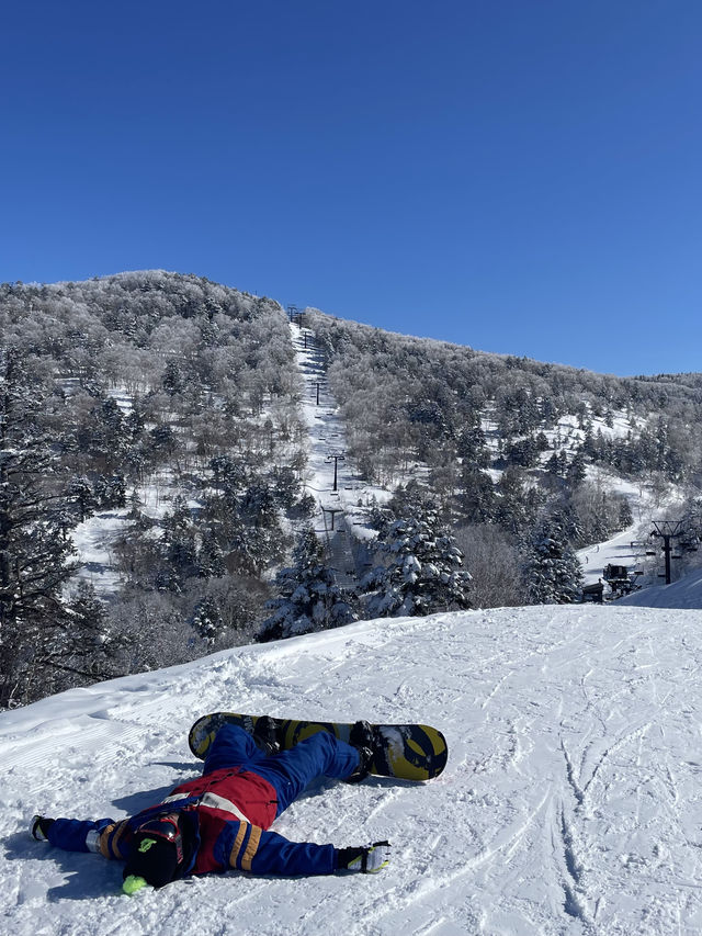 Japan Ski Guide: Ryuoo Ski Park in Shiga Kogen