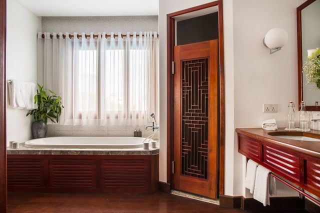 住金邊湄公河邊的精品酒店～ Amanjaya Pancam Suites Hotel  坐落在