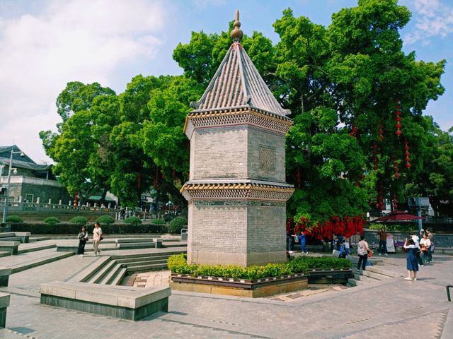 Lichee Bay Area: Brightness and Beauti of Guangzhou