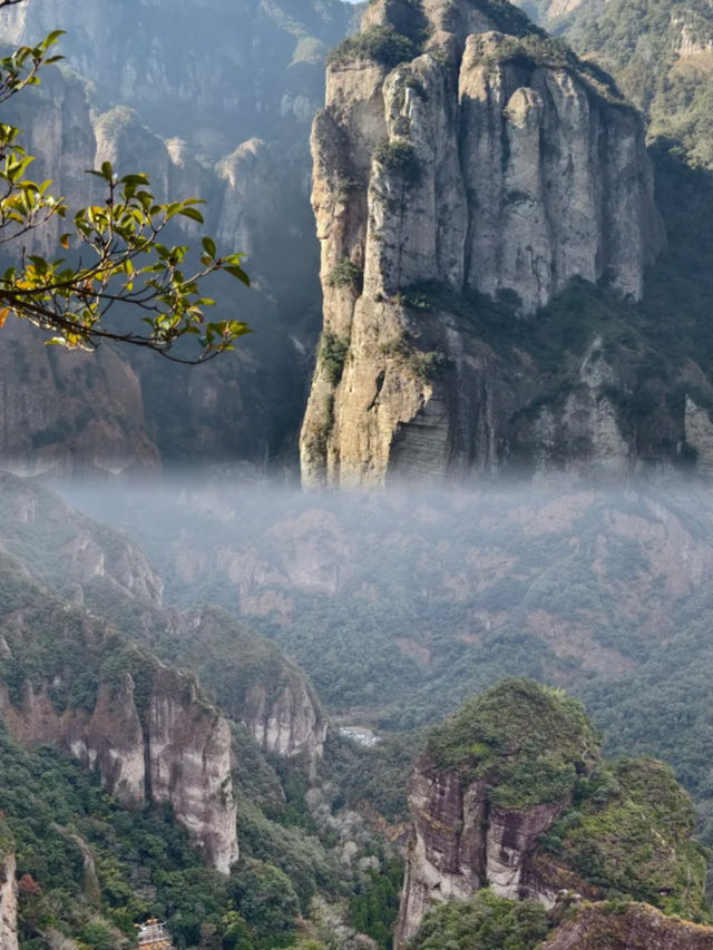 靈峰仙境 48 小時：闖入武俠世界的絕美夜景與山石奇觀
