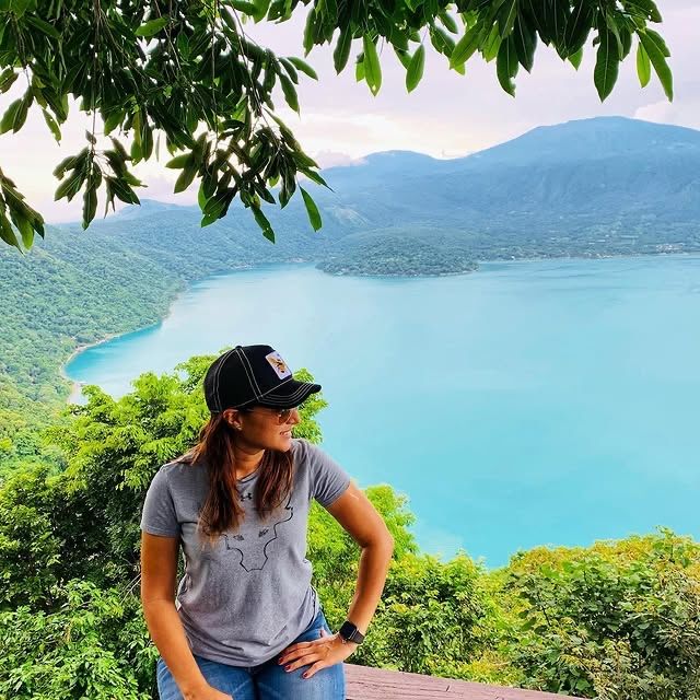 碧波蕩漾，火山懷抱中的秘境—科阿特佩克湖 