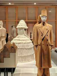 魔都睇展覽！Loro Piana 百年品牌大展