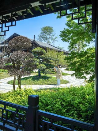 Around Chengdu... Always believe in Chinese aesthetics... Garden resort getaway