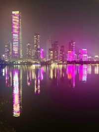 Enjoying night view of Shenzhen 