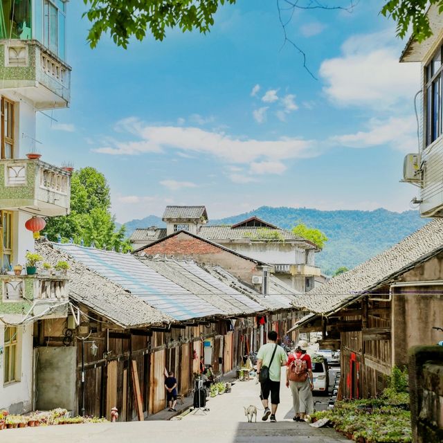 成都周邊！真正原生冷門嘅古鎮！玩水避暑