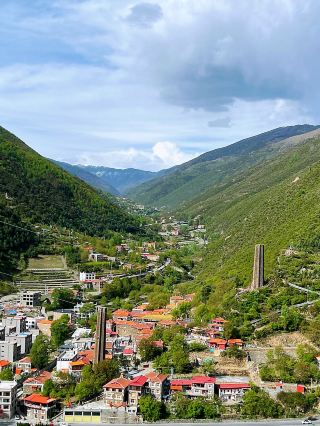 The Underrated Hidden Gem of Western Sichuan: Free Grasslands and Ancient Temples