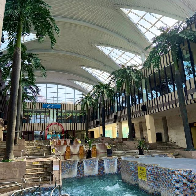 珠海旅遊帆酒店太好住了…愛上無邊泳池！！