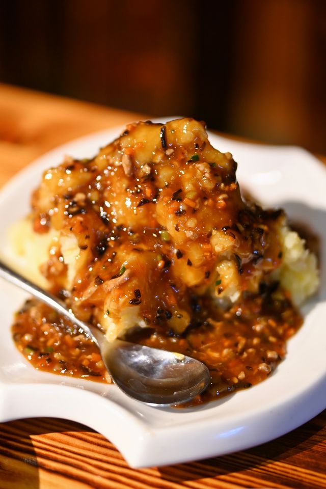 安娜飯店｜室韋界河邊嘅俄式家庭廚房