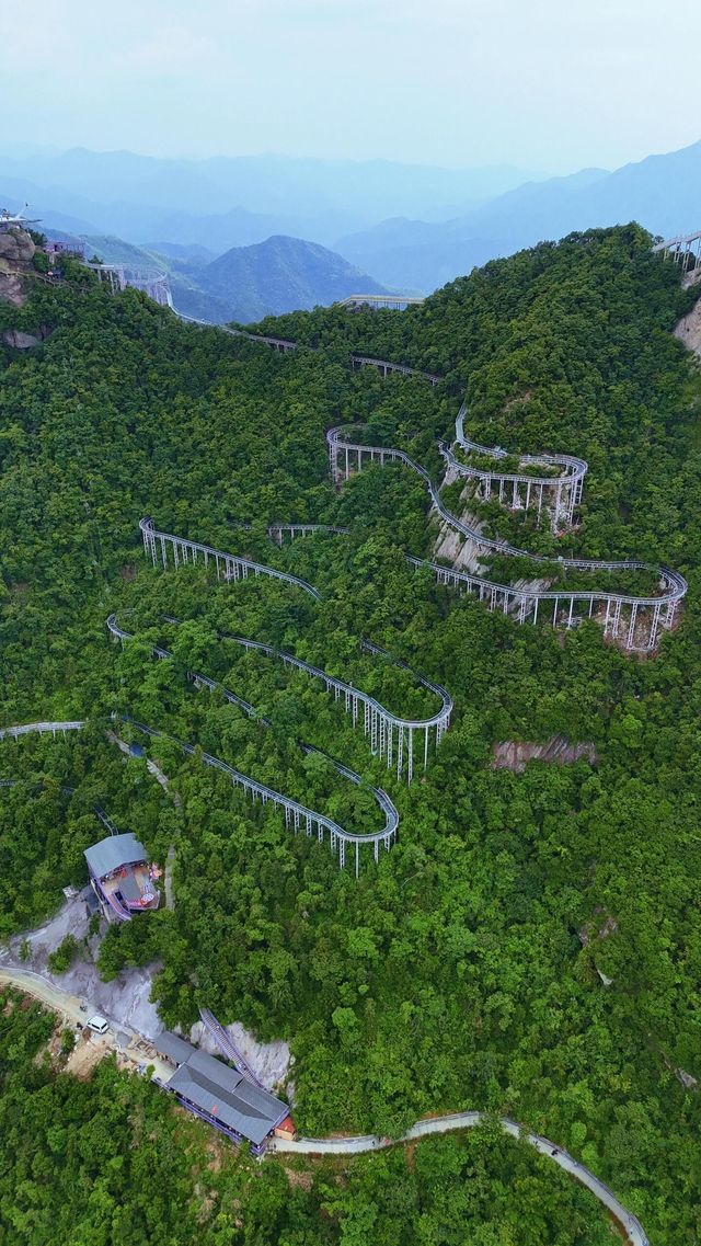 杭州懸崖上的仙俠世界 小眾寶藏樂園