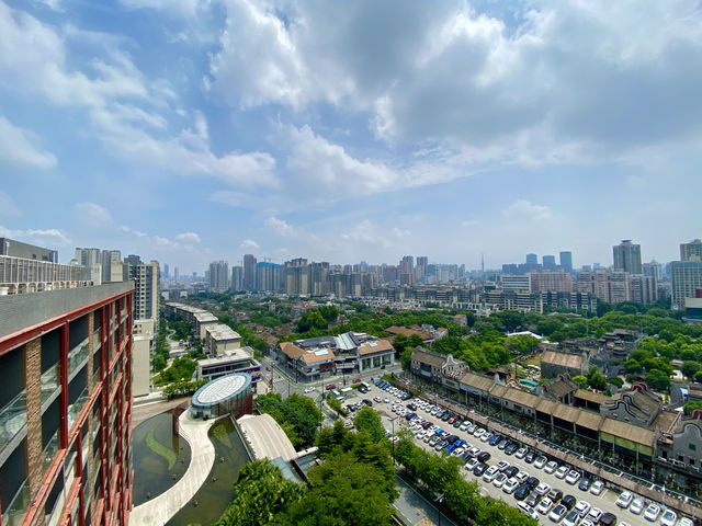朗廷旗下康得思酒店佛山有間，地段完美，商務旅遊首選！
