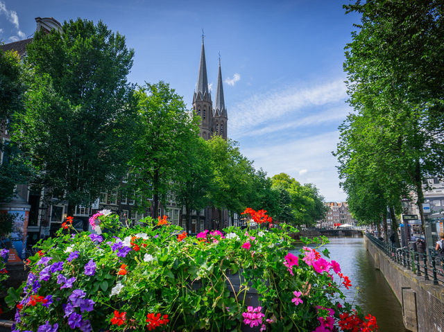 Amsterdam 4 Days Travel Guide 