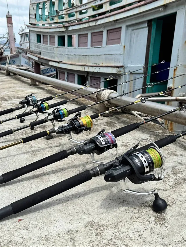 普吉島|斯米蘭不止出海跳島還可包船海釣 普吉島|斯米蘭不止出海跳島還可包船海釣