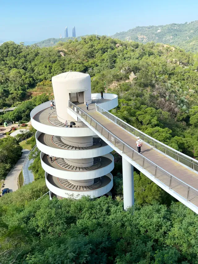 在廈門秋日最美山海步道全程下坡