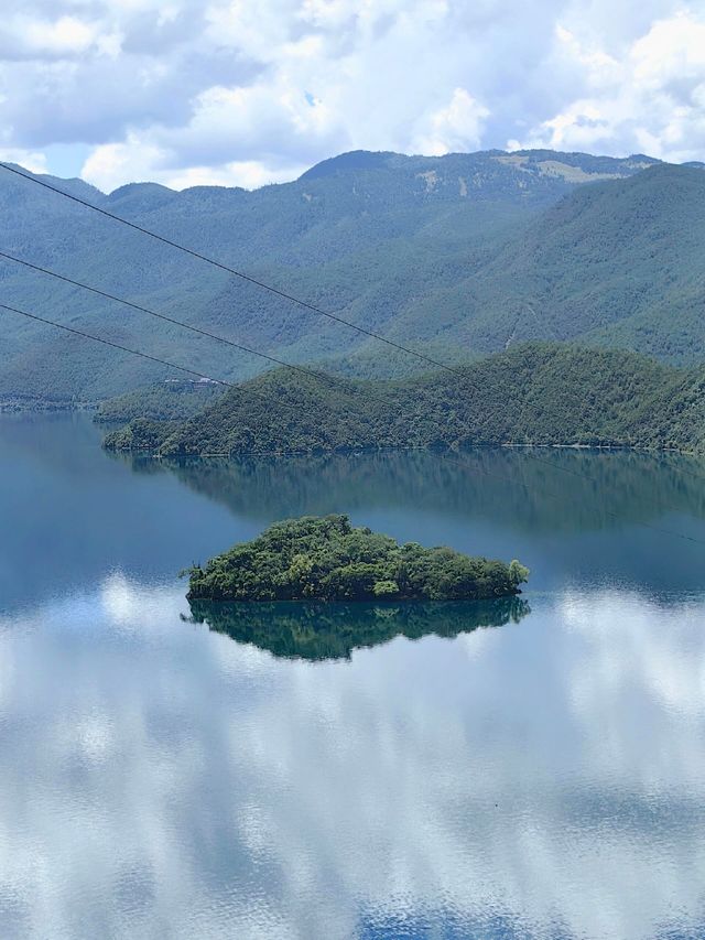 瀘沽湖一日遊精華路線 瀘沽湖一日遊精華路線