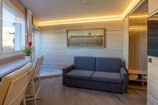 **夢遊馬德里|市中心寶藏普雷西亞多斯酒店探秘**