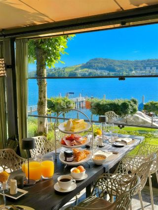 ルツェルン！絶景の湖畔ホテル！本当に神レベル！！