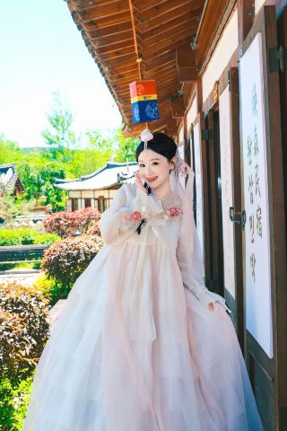 Yanji Top-Stream Homestay｜Stay in the Korean Ethnic Palace in the Folk Culture Park, Same as Running Man