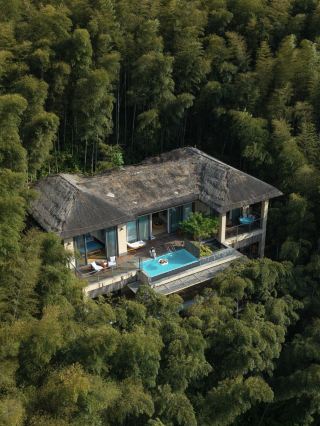 Weekend Escape in Jiangsu, Zhejiang, and Shanghai | Stay in a Bamboo Sea Private Hot Spring Under the Stars