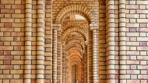 Pretend you're abroad! Beijing has a hidden red brick gem that's uncrowded, free, and super photogenic — traveler post in Paris
