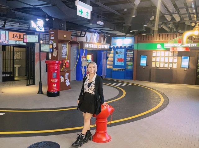 新纜車上香港山頂-大富翁夢想世界