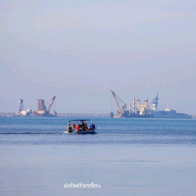 อ่าวดงตาล ทะเลสวย ใกล้กรุง อ่าวดงตาล ทะเลสวย ใกล้กรุง