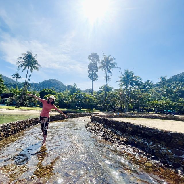 พักผ่อนที่ Mercure Koh Chang Hideaway