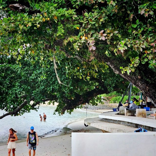 หาดไตรตรัง ภูเก็ต
