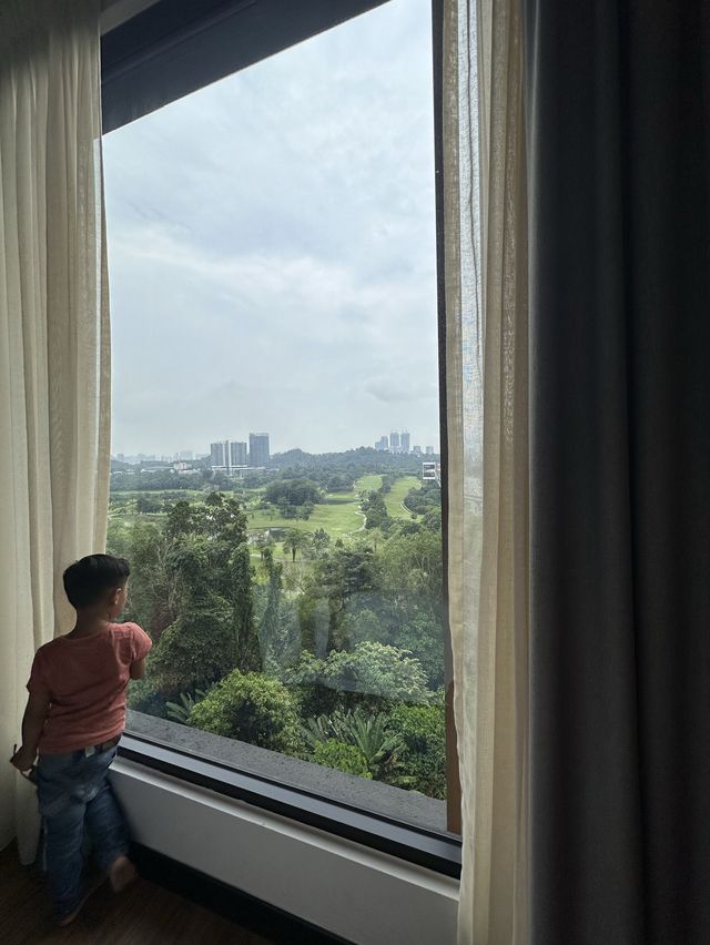 FAMILY 👨‍👩‍👧‍👦 FRIENDLY RESORT IN KL 