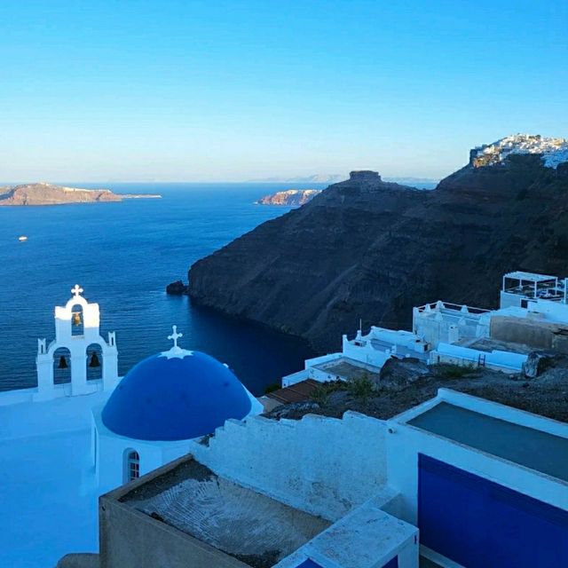 THREE BELLS OF FIRA: ICONIC LANDMARK!