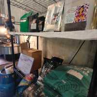โรงคั่วกาแฟ เฉด ออฟ บราวน์